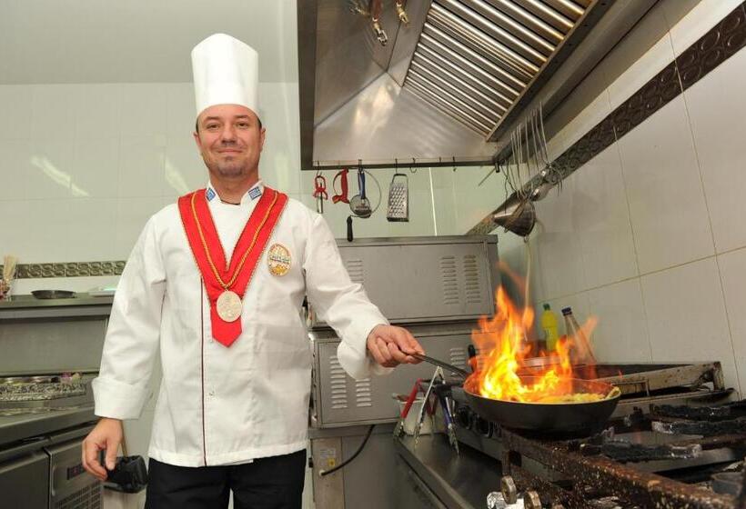 בית מלון כפרי Estelle