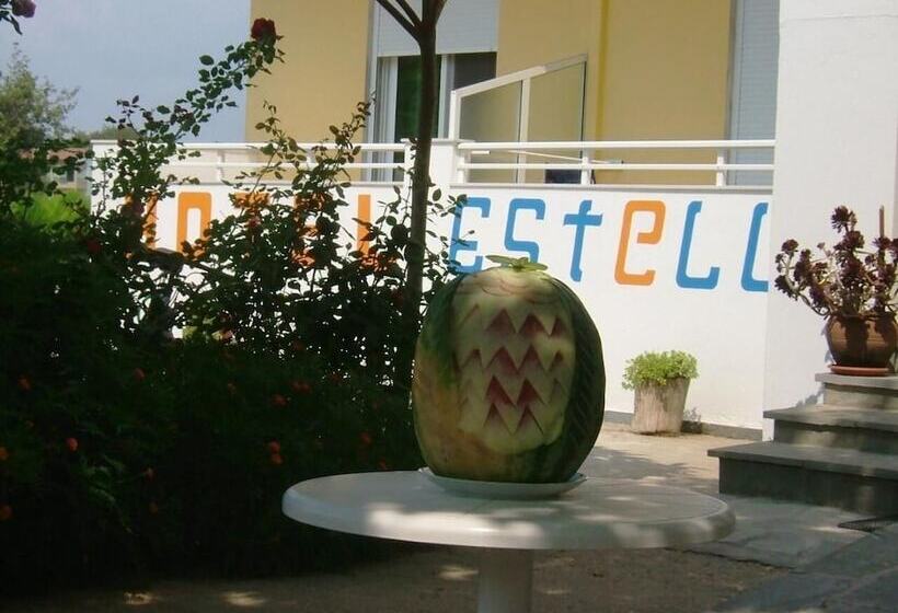 בית מלון כפרי Estelle