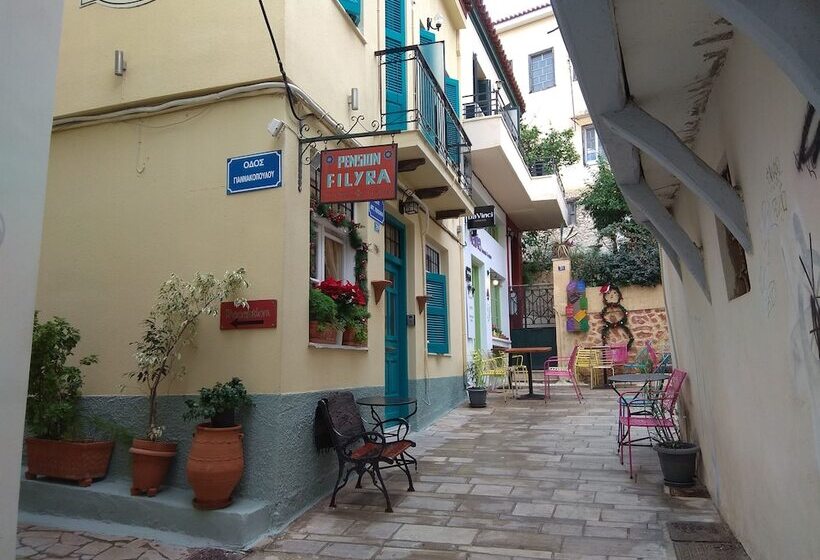 ホテル Filyra Pension