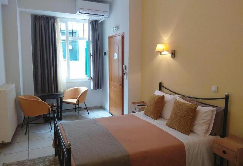 ホテル Filyra Pension