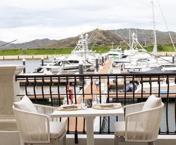 호텔 Flamingo Marina