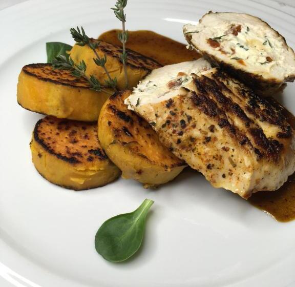 هتل Green Gondola