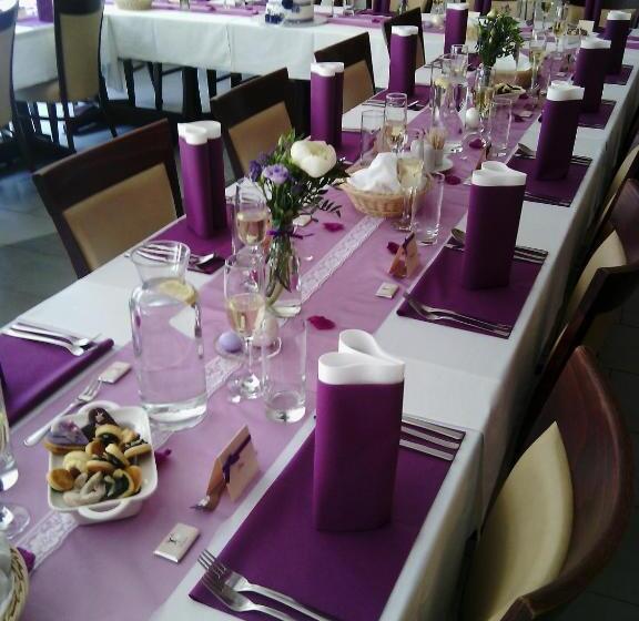 هتل Green Gondola