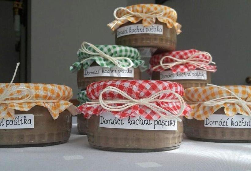 בית מלון כפרי Hořec