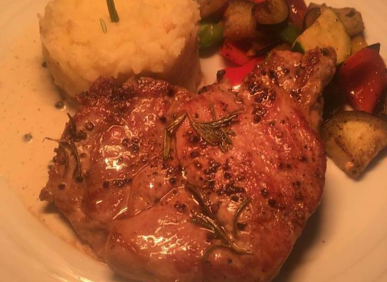 בית מלון כפרי Hořec