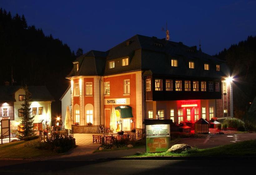 בית מלון כפרי Hořec