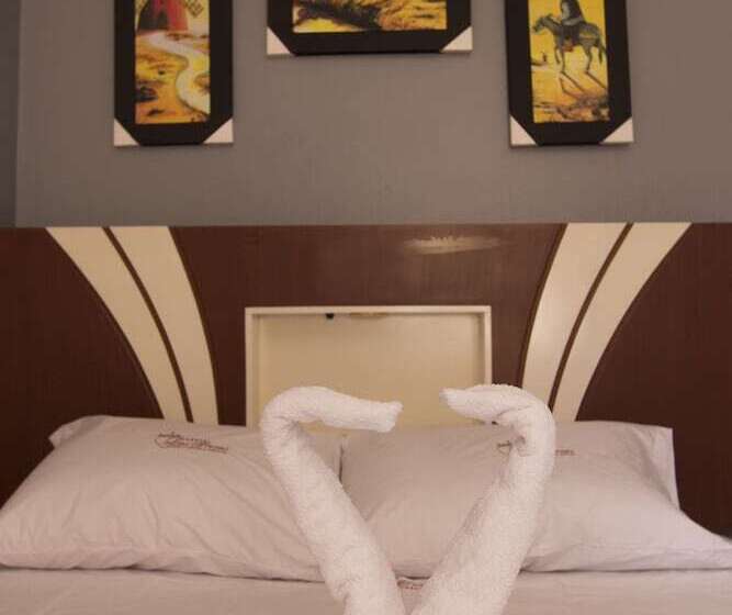 酒店 Hostal Las Fresas Lima Airport