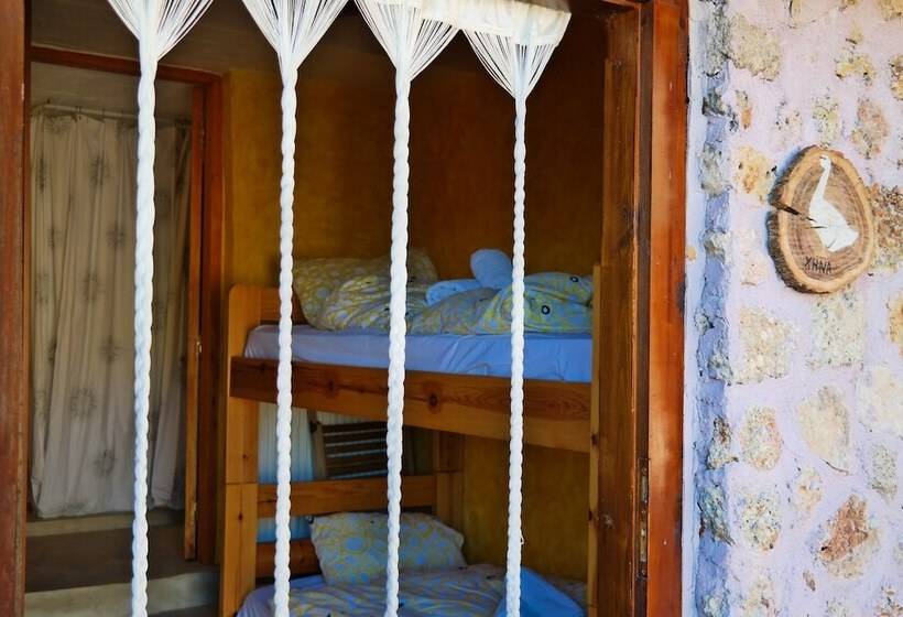 호텔 Hostel Elisson