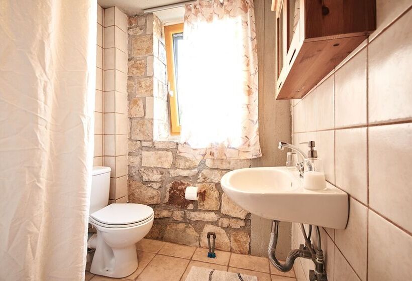 호텔 Hostel Elisson