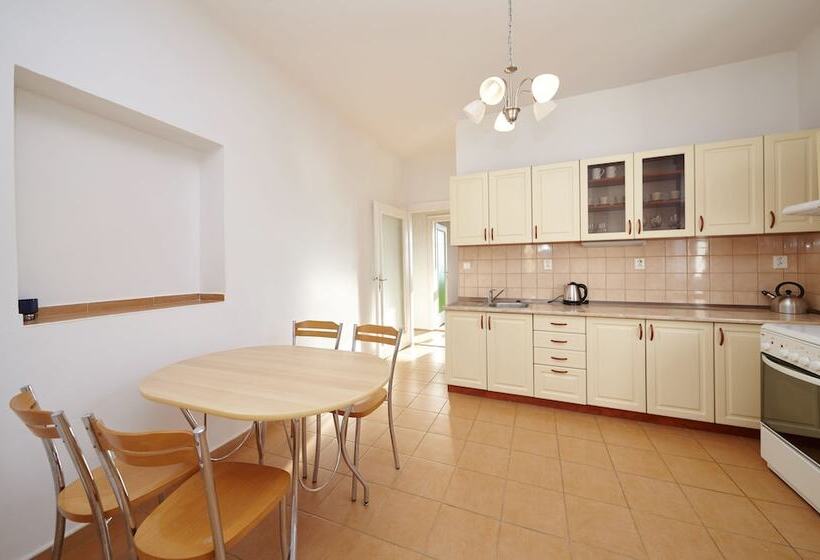 호텔 Hostel Foster