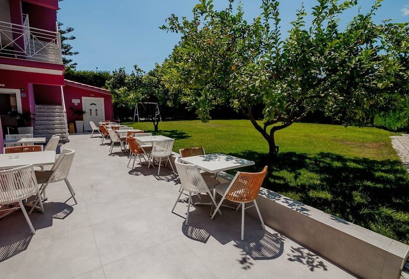 فندق Ideal Boutique