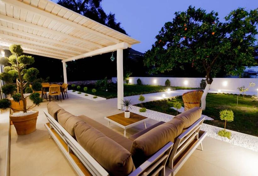 فندق Ideal Boutique