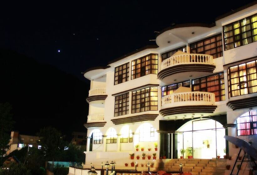 هتل Imperial Palace