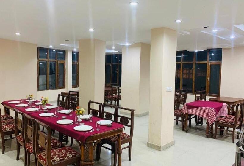 فندق Kalinga Intercontinental