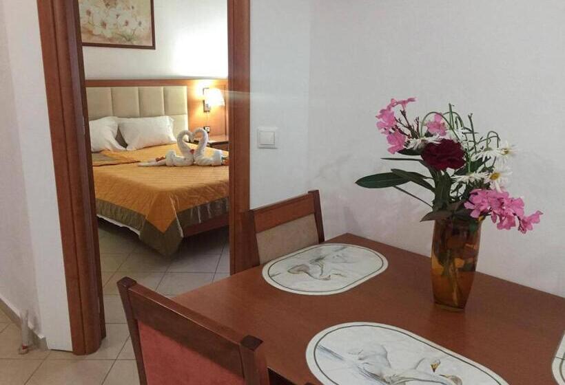 Отель Kalloni Village Apartments