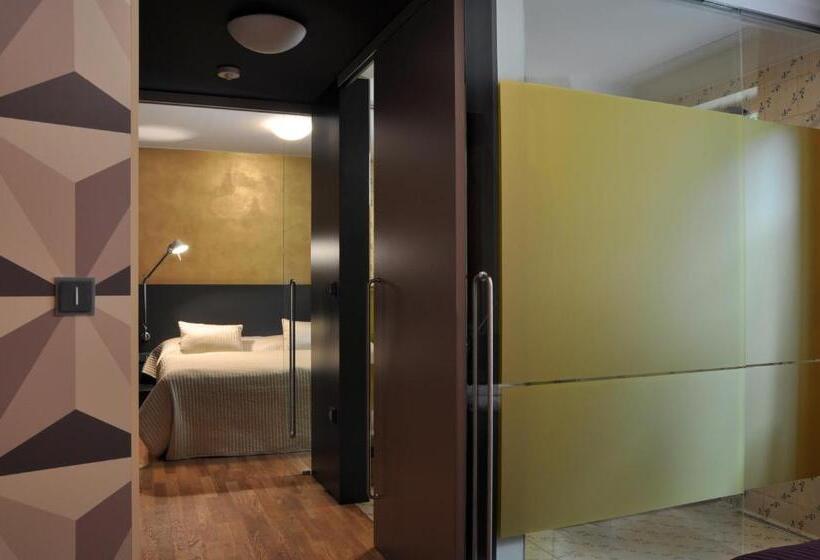 Отель Kokořín