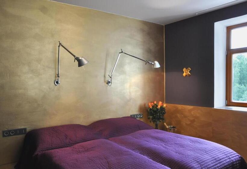 Отель Kokořín