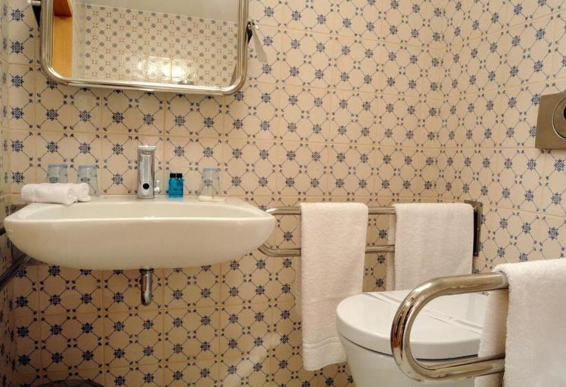 Отель Kokořín