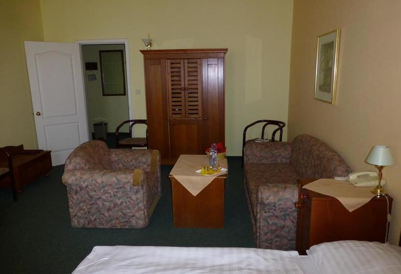 酒店 Korunní Princ