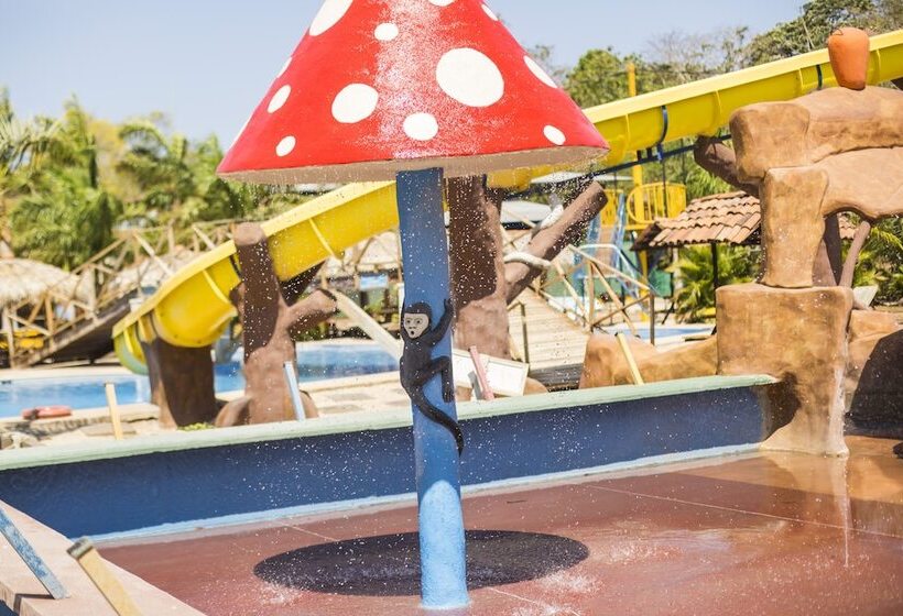 La Boya Hotel Y Parque Acuático