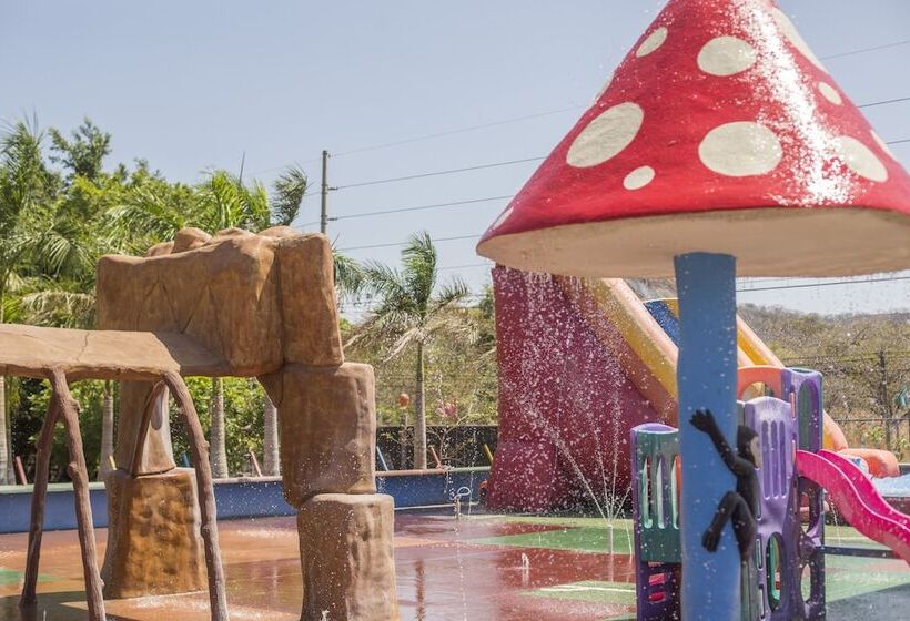 La Boya Hotel Y Parque Acuático