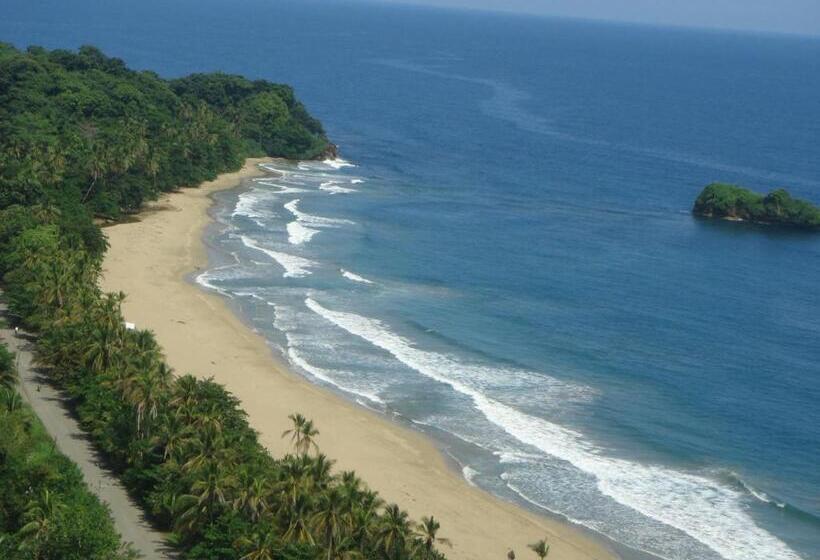 Отель La Costa De Papito