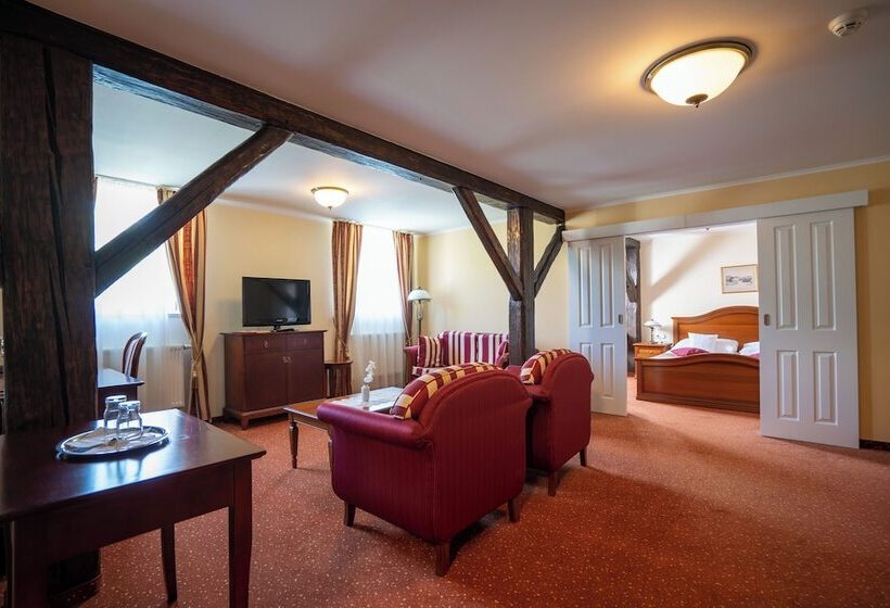 בית מלון כפרי Ld Palace Spa & Kur