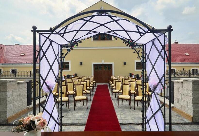 فندق Malý Pivovar