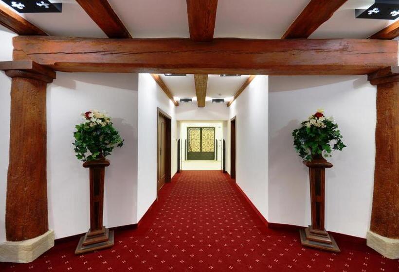 فندق Malý Pivovar