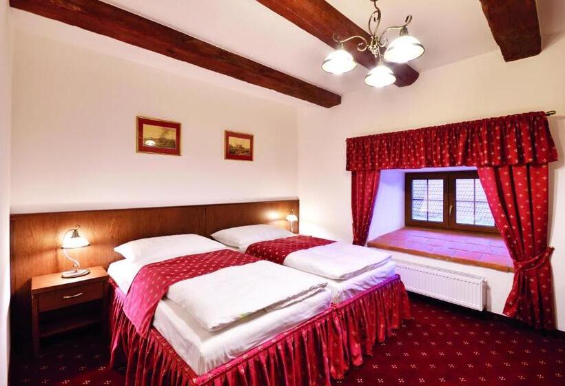 فندق Malý Pivovar