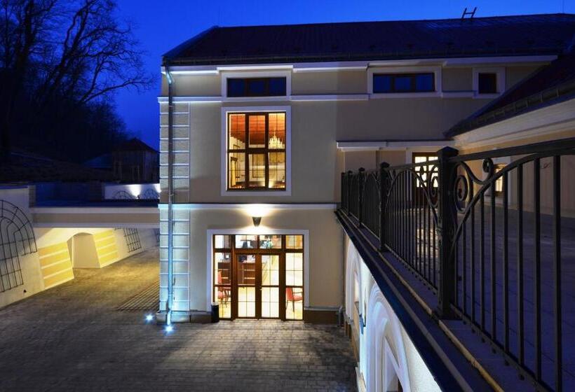 فندق Malý Pivovar