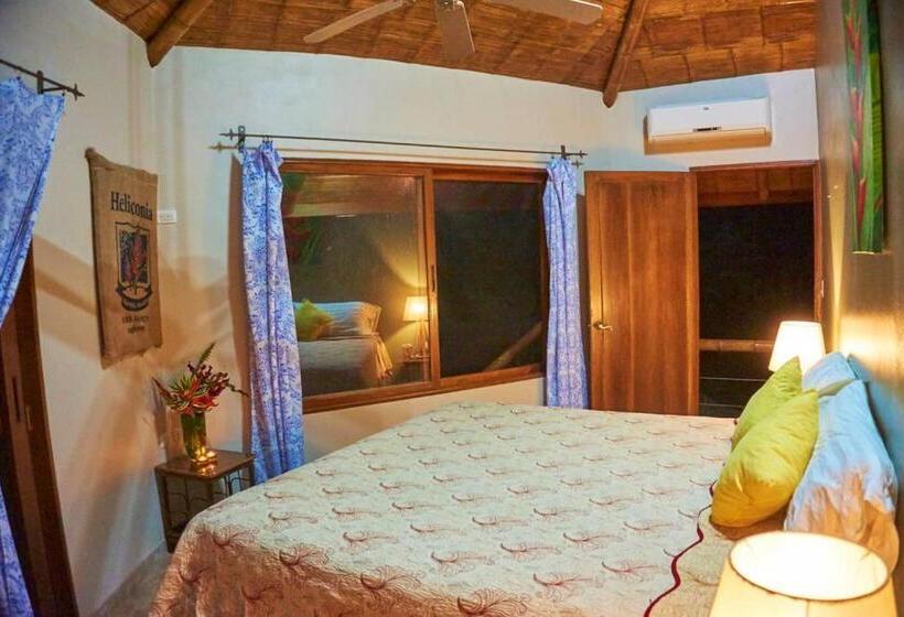 בית מלון כפרי Manoas