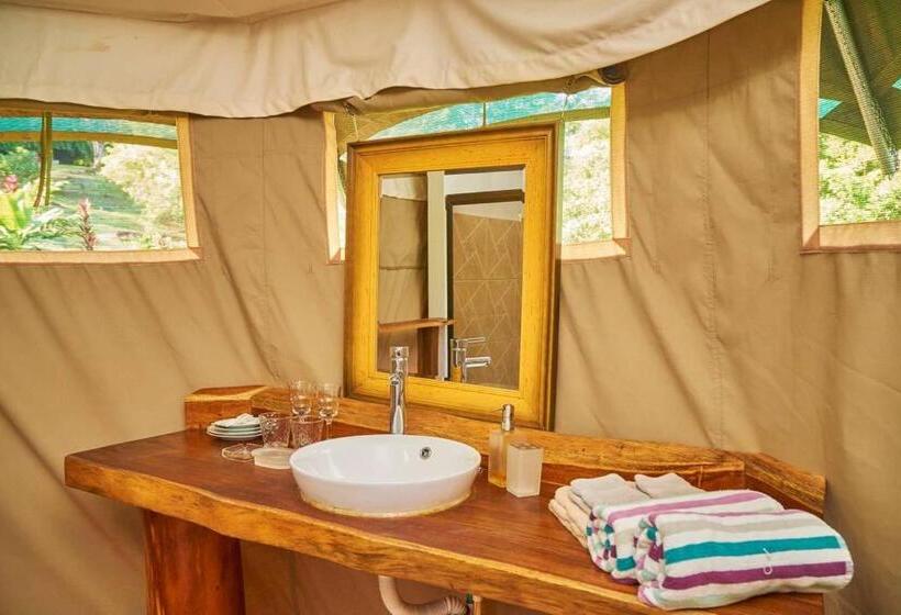 בית מלון כפרי Manoas