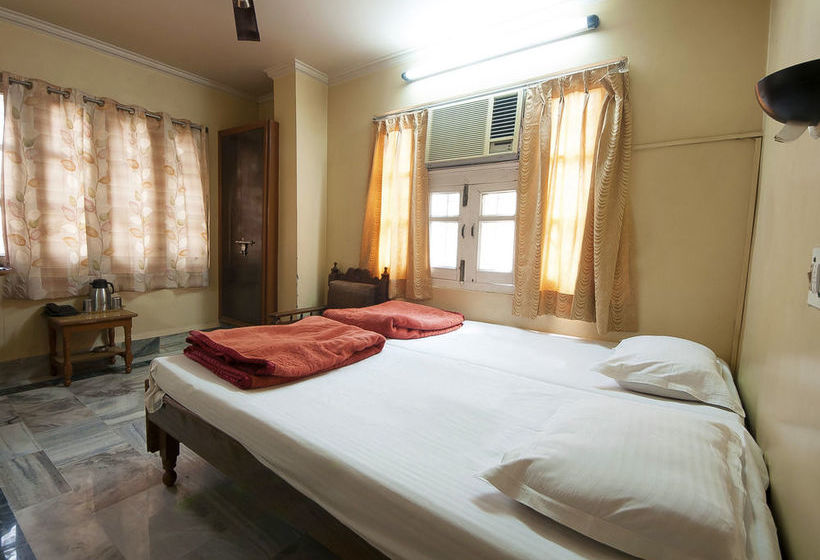 Отель Mayur Assam