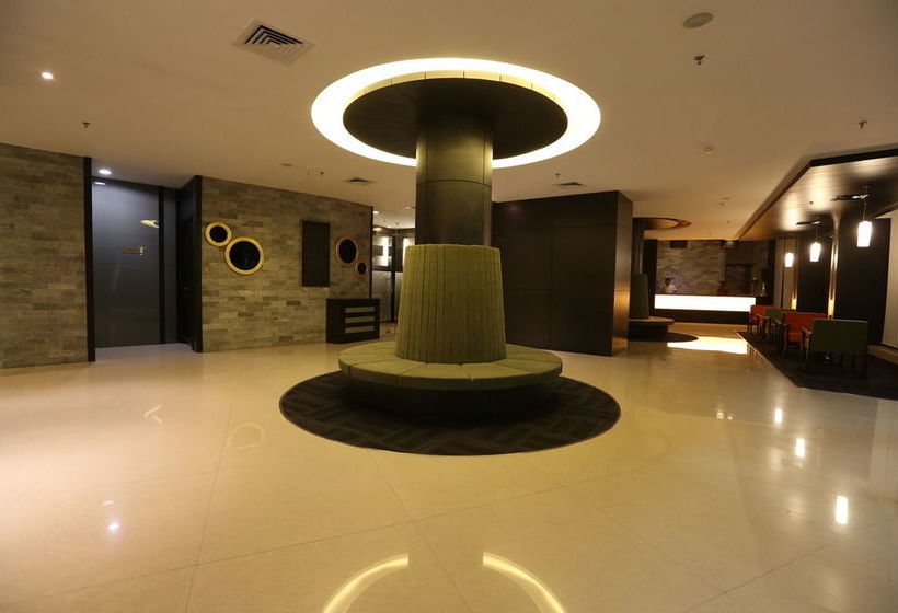 هتل Misaki Manesar