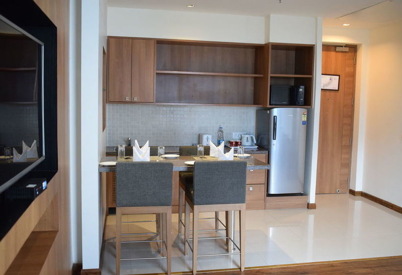 هتل Misaki Manesar