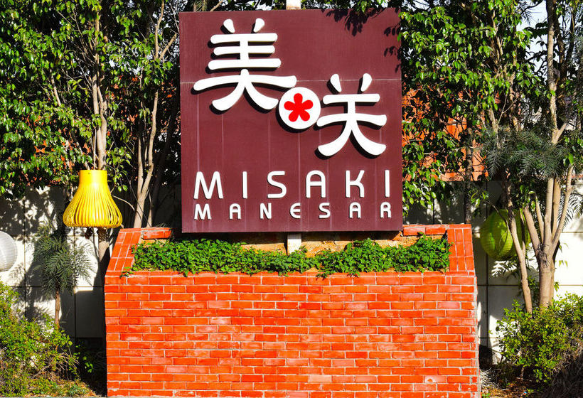 هتل Misaki Manesar