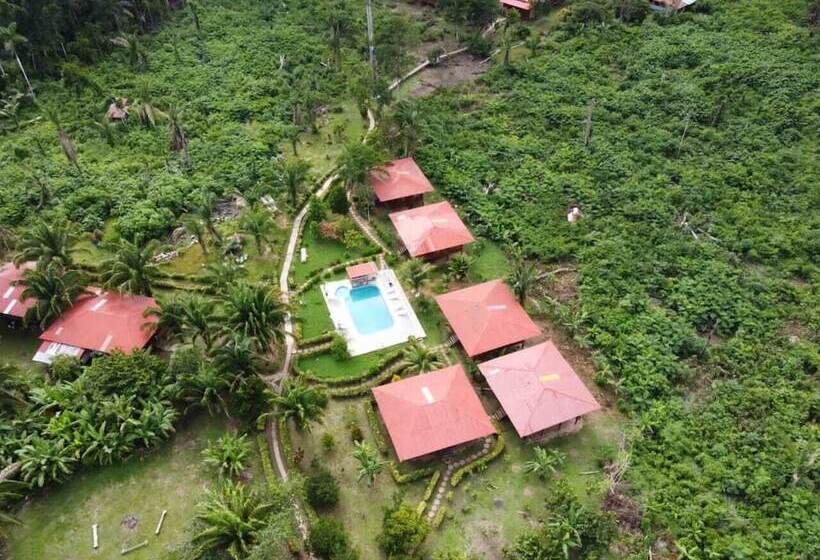 هتل Monte Amazonico Lodge