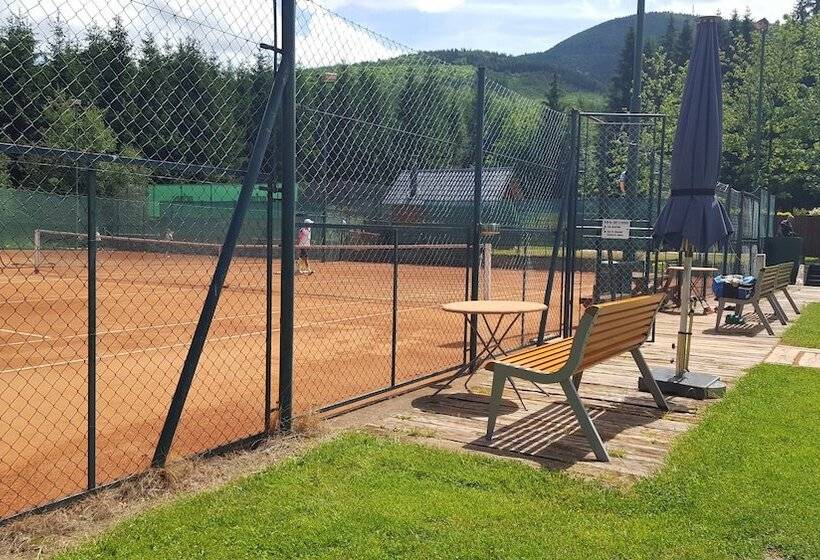 Szálloda Na Dolině