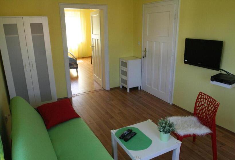 ホテル Na Vodách