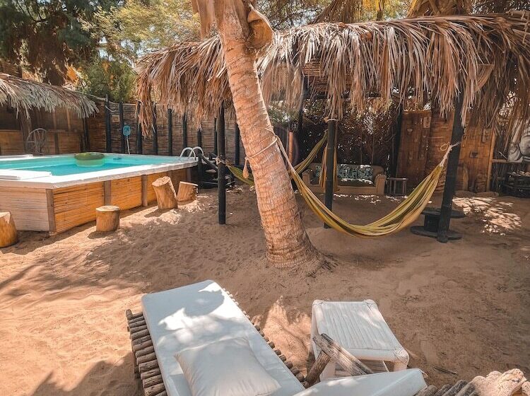 ホテル Naif Rustic & Ecologic Lodge