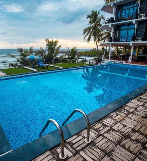 ホテル Newton S Neelakanta Boutique Beach Resort