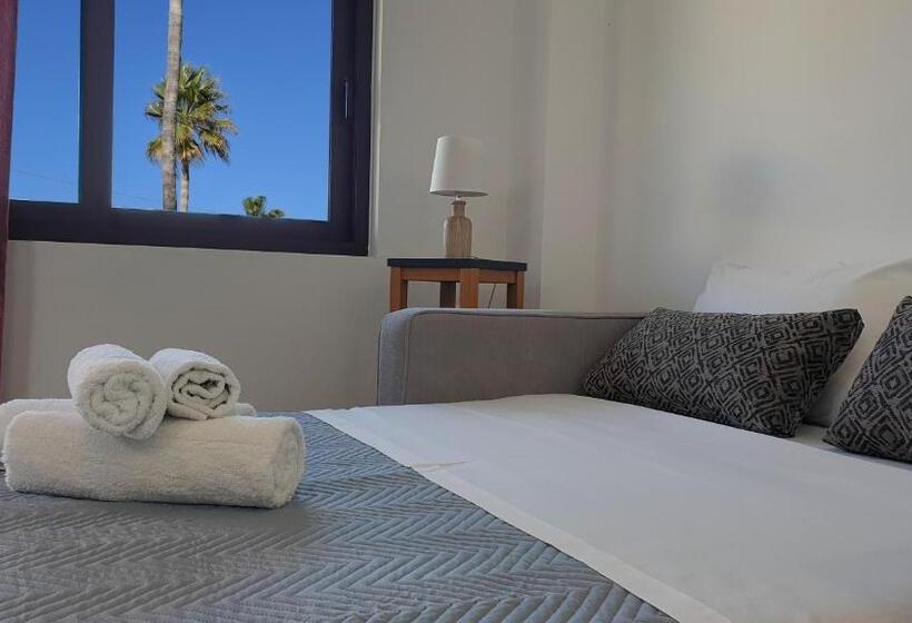 فندق Odos Oneiron Tavronitis Bay