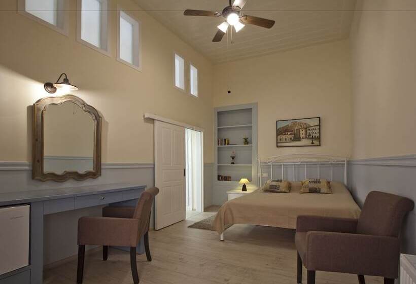 فندق Omorfi Poli