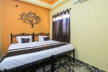 هتل Oyo Premium Baga Titos Lane