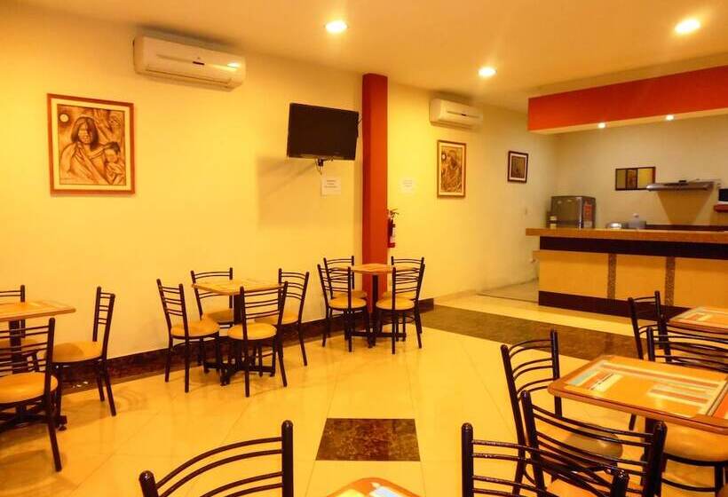 호텔 Palau Amazonas