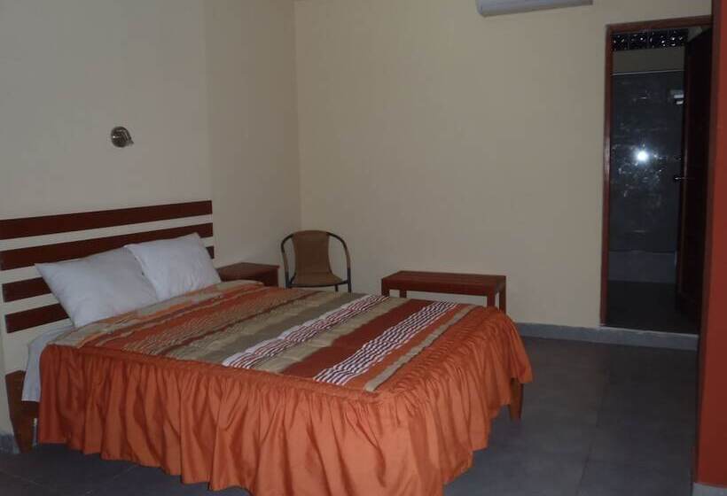 호텔 Palau Amazonas