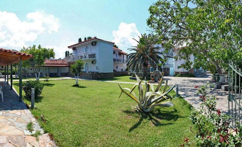 فندق Paradise Studios