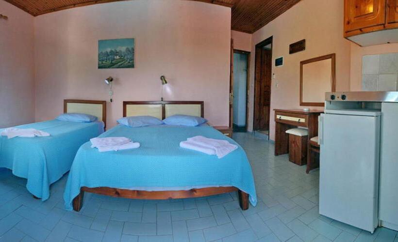 فندق Paradise Studios