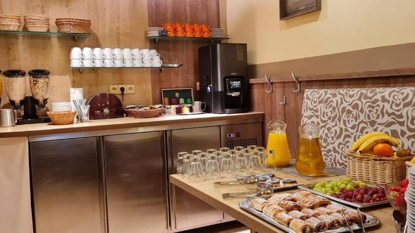 فندق Pension Elektra